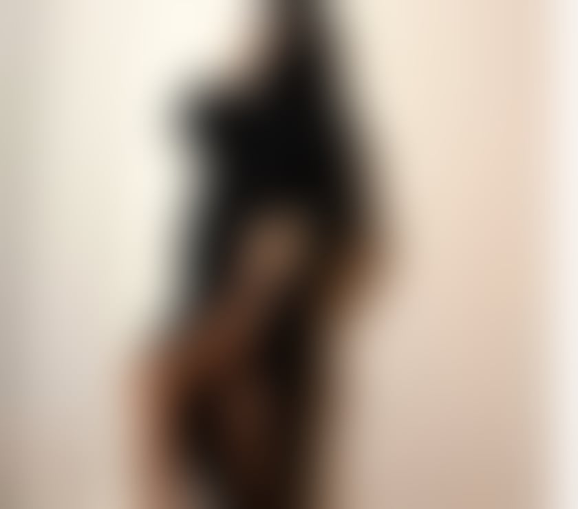 Escorts West Midlands Birmingham - Photos for Rania Abdallah princess sweet whatsapp only +447405952863