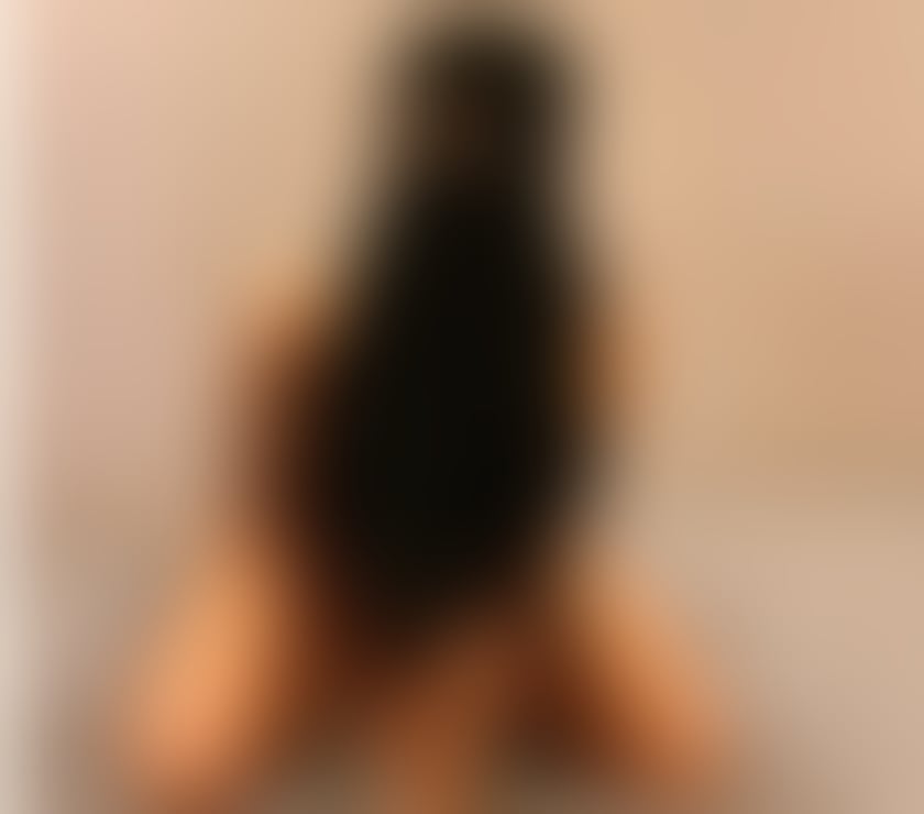 Escorts West Midlands Birmingham - Photos for Rania Queen whatsapp only +447424961794