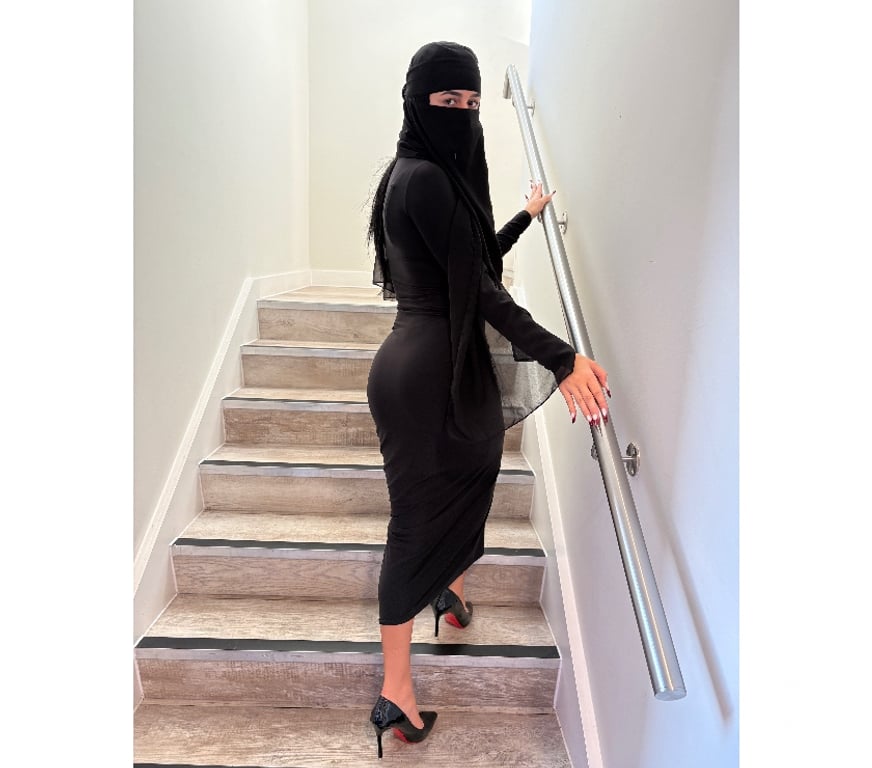 Escorts West Midlands Birmingham - Photos for Rania Queen whatsapp only +447424961794