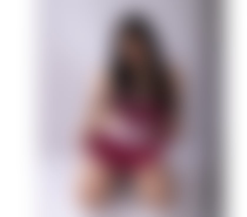 Escorts South West London Sutton - Photos for LUNA BABY FACE 22 y🥰SEXY LATINA