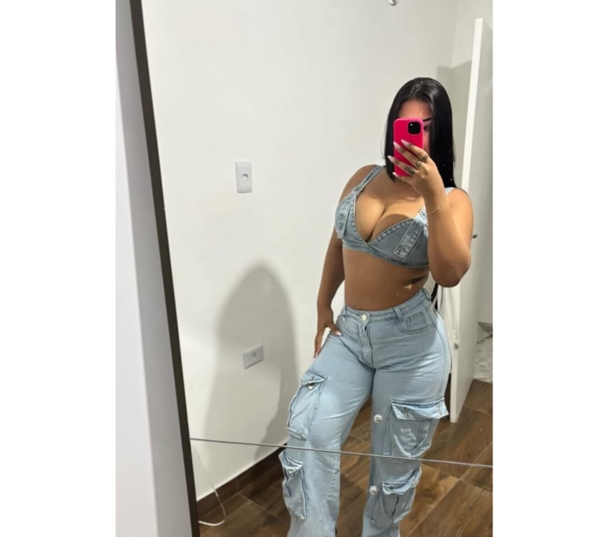 Escorts East London Whitechapel - East London - Photos for Hi guys I am Sara new in town