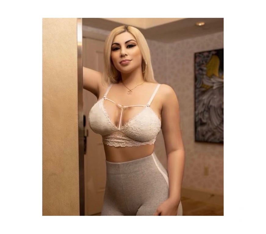 Escorts Hull Hull City Centre - Hull - Photos for New pretty lady new in area