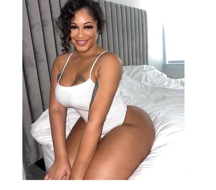 Escorts Cricklewood North West London - Photos for Bombón Sweet 🍭WhatsApp AVAILABLE ✅