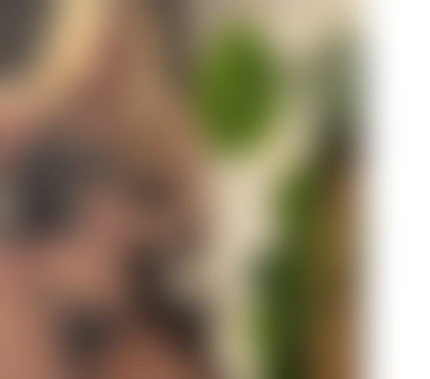 Escorts South East London Elephant & Castle Station - South East London - Photos for Belly girll Brazil