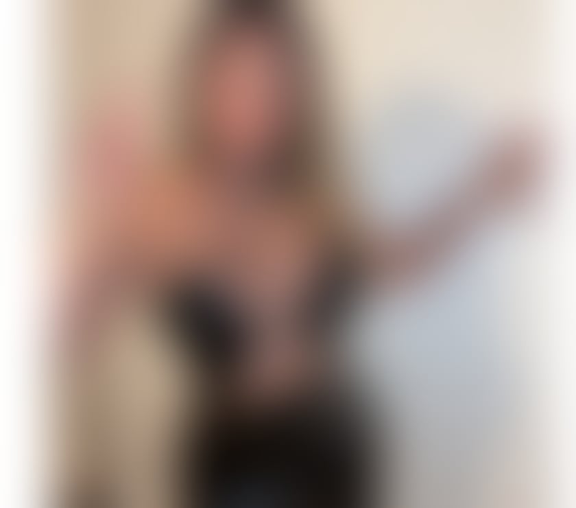 Trans Escorts Essex Chelmsford - Photos for New in town I bet you have never met anyone slut as me