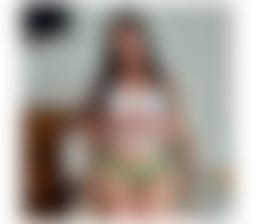 Escorts West London Hillingdon - Photos for Alison new in town xx Available now