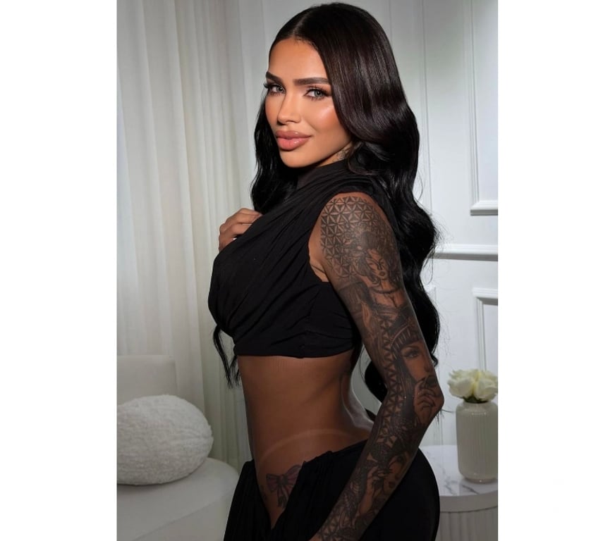 Escorts South East London Camberwell - South East London - Photos for 🌙NEW BRUNETTE IN TOWN🔥HOT & READY🥂