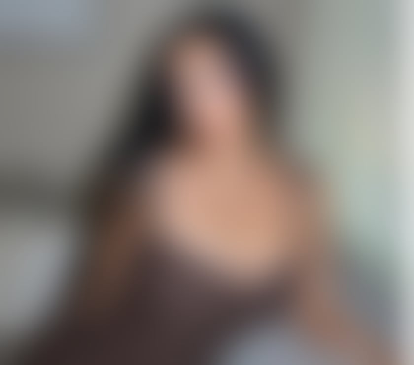 Escorts Hampshire Southampton - Photos for 🇧🇷 Brazilian Brunette 💋 Class & Curves 🍑