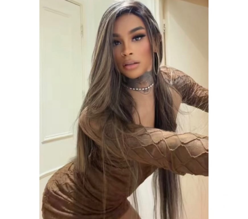 Trans Escorts Merseyside Liverpool - Photos for Crystal Andrade 🥵 LET’S PARTY, I JUST ARRIVED 🎉🔥