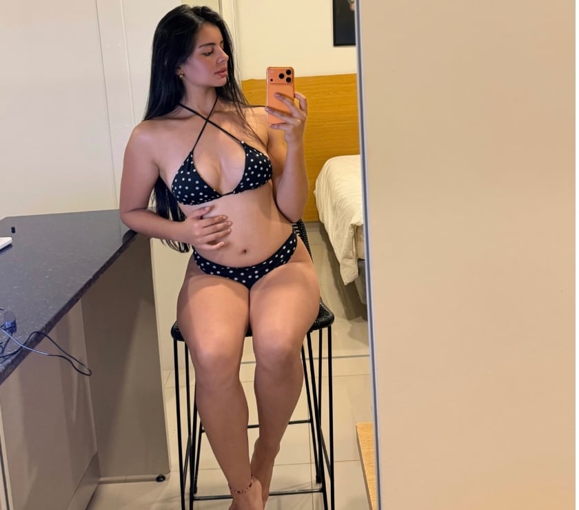  Escorts Watford High Street Station Watford - Photos for New girl for you ❤️🔥