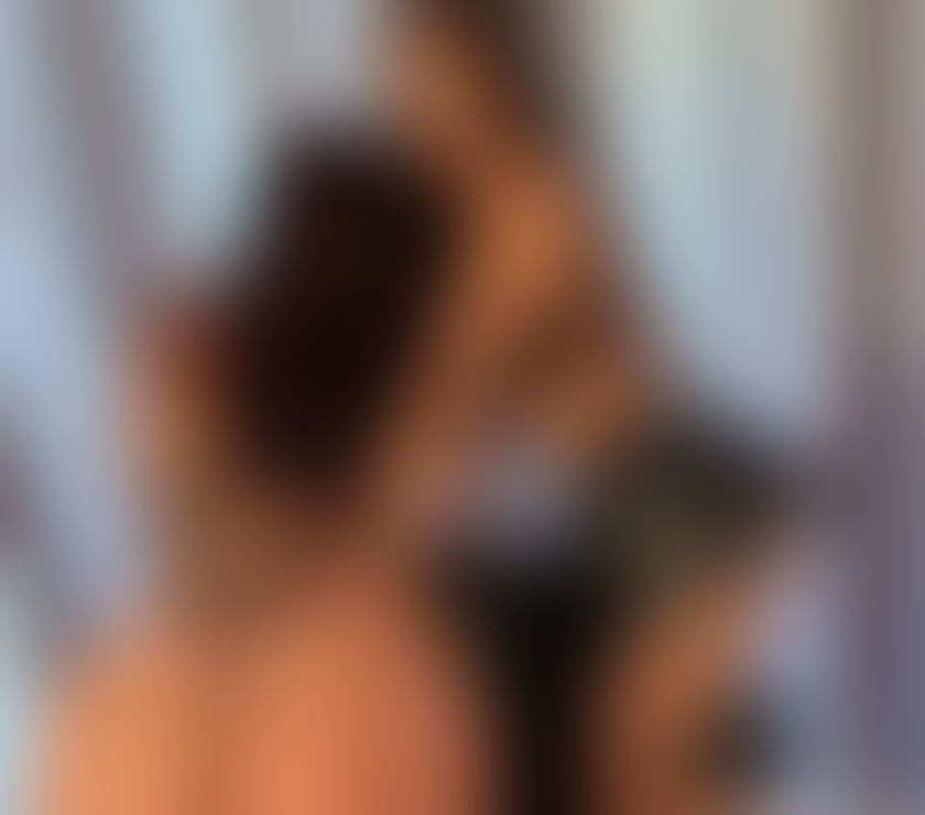 Escorts East Sussex Lewes - Photos for 🔥WE 2 PARTY GIRLS New girls🔥GENUINE🔥PARTY GIRL