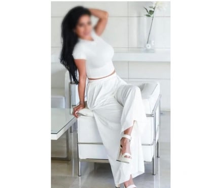 Escorts Llandudno Junction Conwy - Photos for Deziree ❤️stunning mature ✨❤️