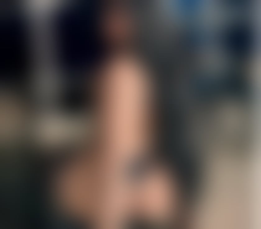 Escorts and Massages Croydon Town Centre Croydon - Photos for KARILIS VERY HOT 🌶️