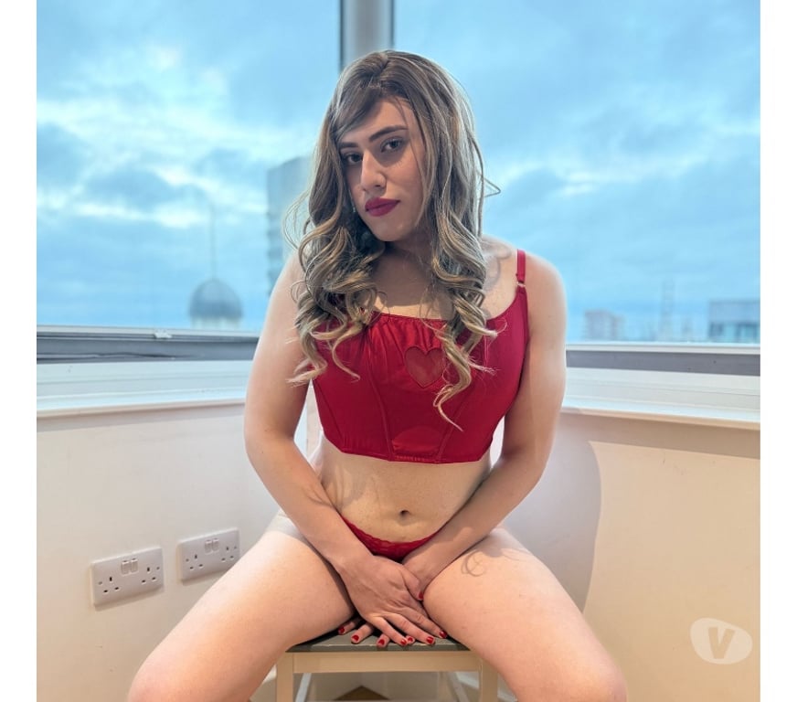 Trans Escorts South East London East Croydon (Tramlink) Station - South East London - Photos for Luanna Brazilian Hot TS