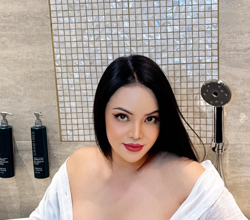 Escorts Norfolk Norwich - Photos for Thai Ts Poppy ladyboy in Norwich