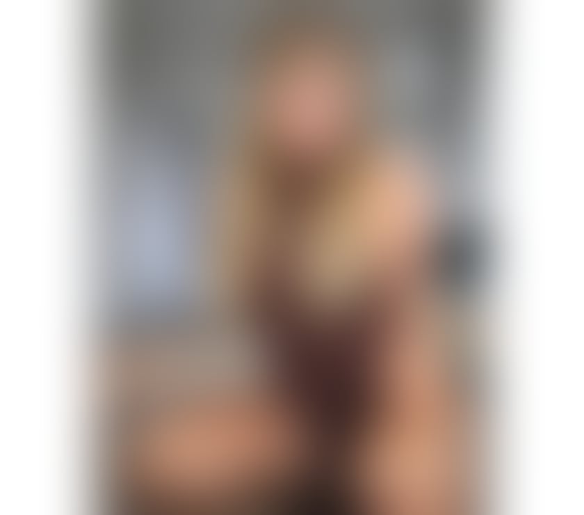 Escorts Central London Mayfair - Central London - Photos for Mature latina Outcall only