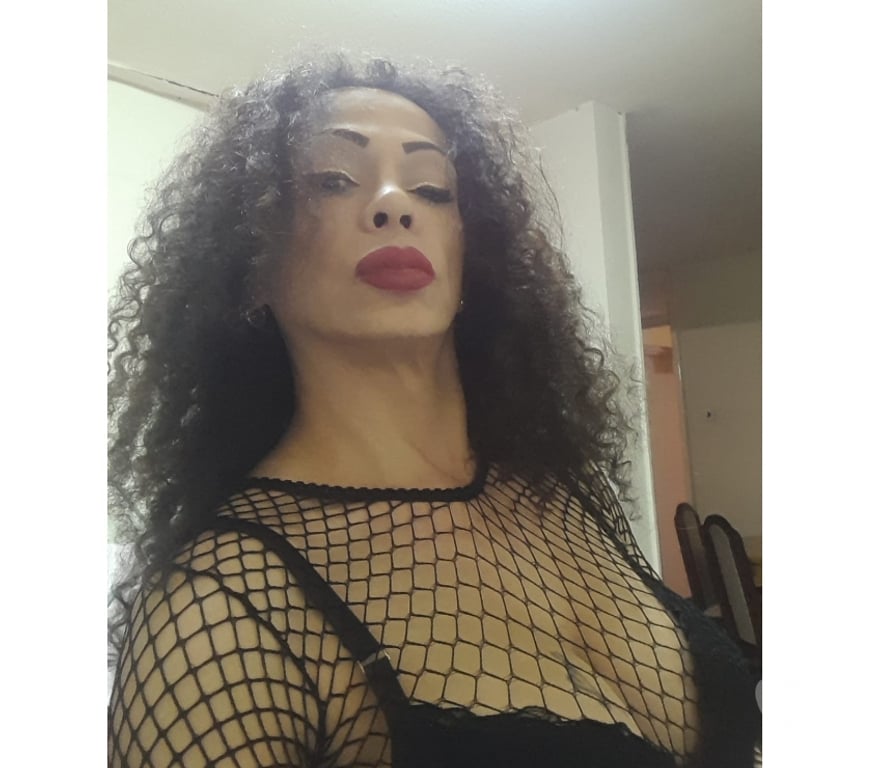 Trans Escorts Slough Slough Town Centre - Slough - Photos for Are You Looking To Experience a out of Body Experience ?