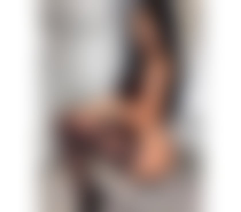 Escorts Aldgate East East London - Photos for British • Chanel blu • independent • luxury escort💋