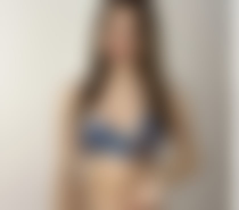 NOLY I'm the sexiest girl🔥