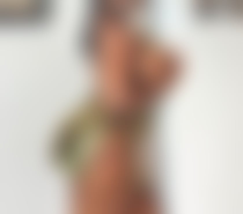 Escorts Gidea Park Havering - Photos for PARTY EBONY AFRICAN CURVY CHOCOLATE🍫