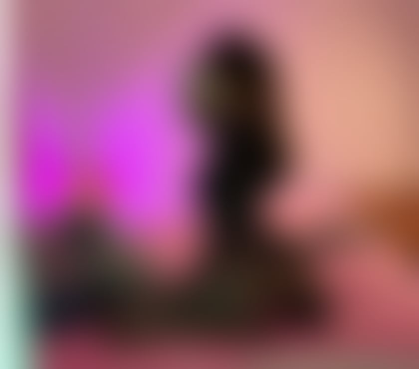 Escorts West London Hounslow - Photos for ✨️🥂Elegant Escape: Relaxation & Companionship✨️