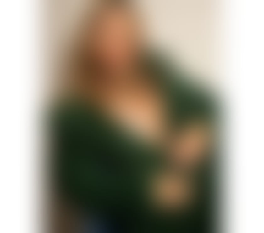 Escorts West London Hounslow - Photos for Molly Party girl naughty 👿