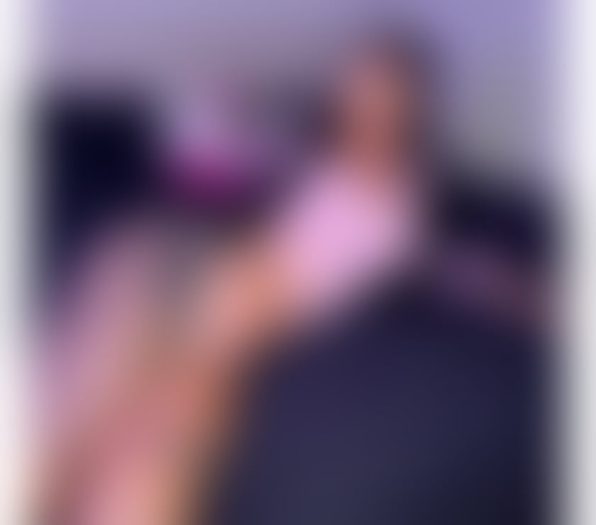 Sienna new girl for for new experience 👄