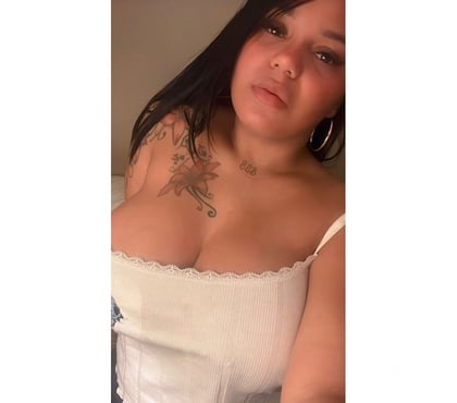 Photos for LATINA PARTY 🥳 🎉