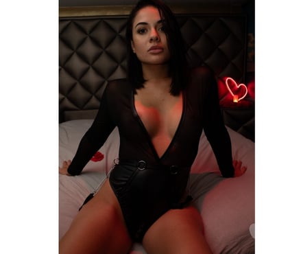 Escorts and Massages Welling Bexley - Photos for BRUNETTE JADE 🔥 PARTY GIRL 🥳