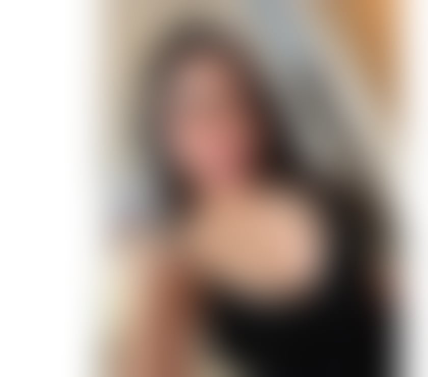 Escorts South East London Bromley - Photos for New Thai girl Ellie sexy massage😍in Orpington now😘