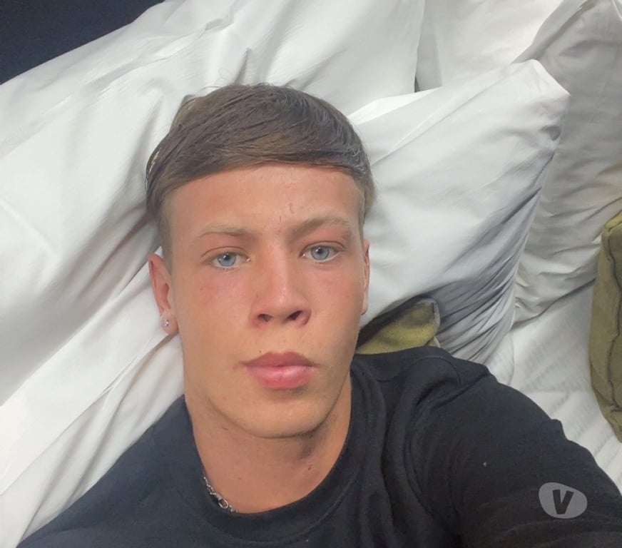  Gay massage West Yorkshire Leeds - Photos for Lewis gay escort in you area