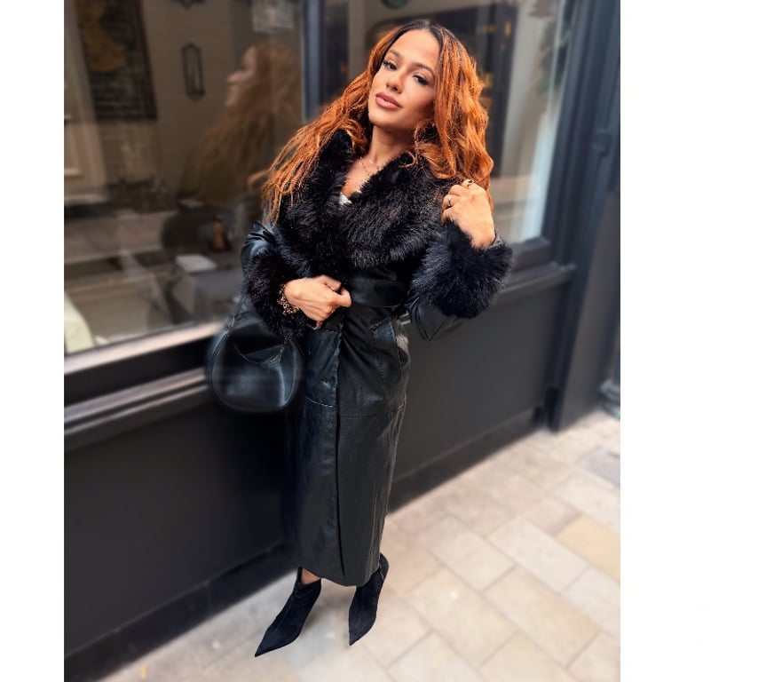 Trans Escorts East London Aldgate East Station - East London - Photos for Anny Lopez Brasil 🇧🇷