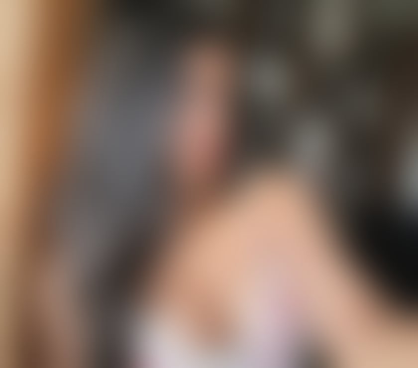 Escorts Central London Russell Square - Central London - Photos for Hot and curvy Indian available for fun