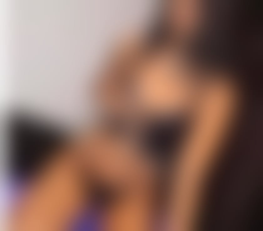 Escorts Merseyside Liverpool - Photos for Laura new here incall and outcall