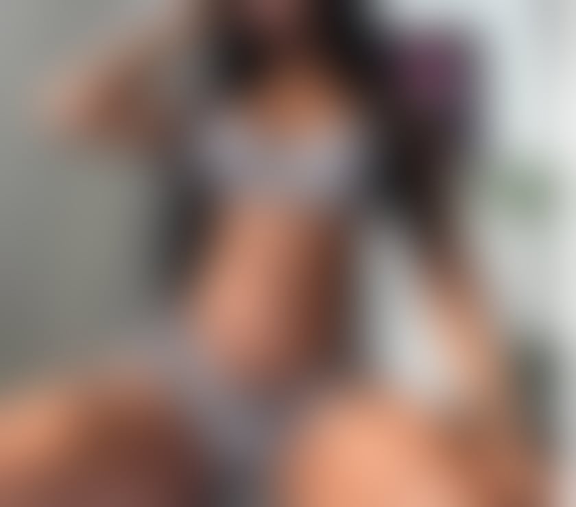 Escorts East London Havering - Photos for AMAZING CURVY YOUNG & PRETTY FIRST TIME