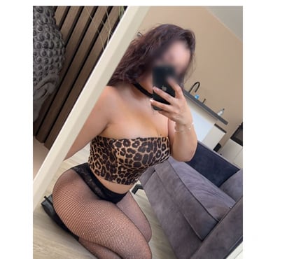 Escorts Northampton West Northamptonshire - Photos for Hi 🌸 Kelly here for you again 🌸