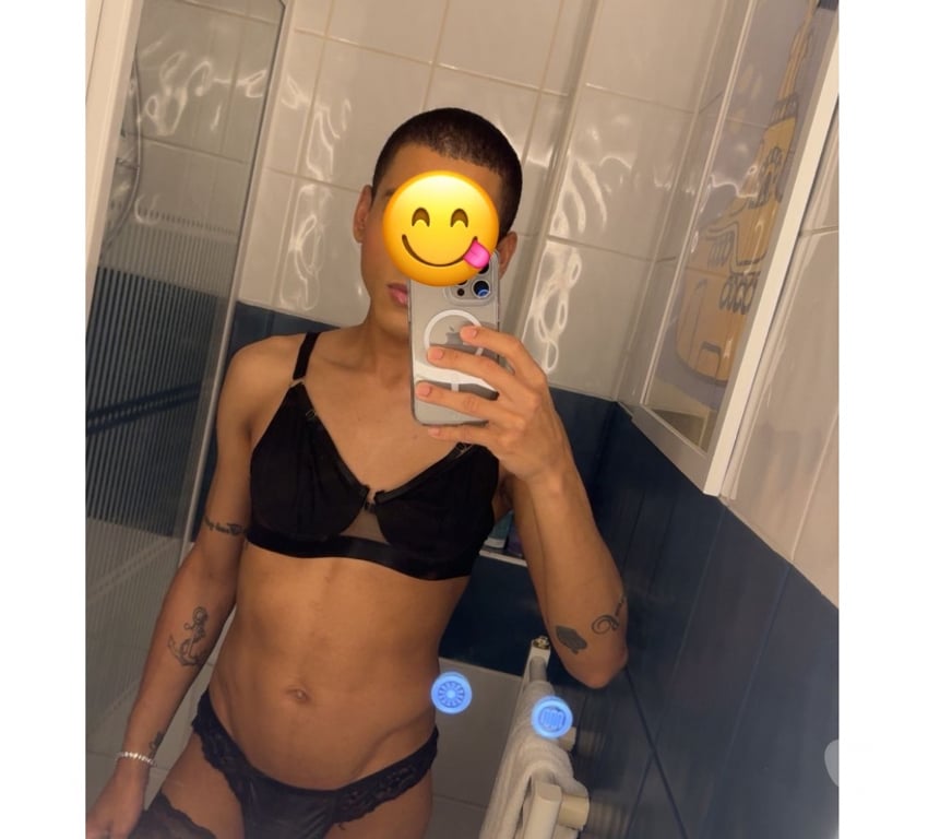 Trans Escorts Hampshire Southampton - Photos for 👠 Feemboy 😈 party