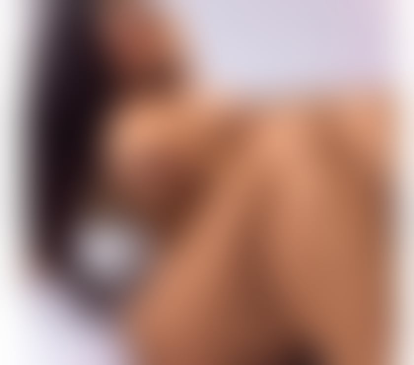 Escorts and Massages Slough Town Centre Slough - Photos for 🔥LUCY🔥🔥NEW HERE🖤Best Sloppy Bj🍌