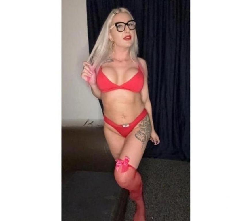 Escorts Norfolk Norwich - Photos for Ayda Party ,in& out