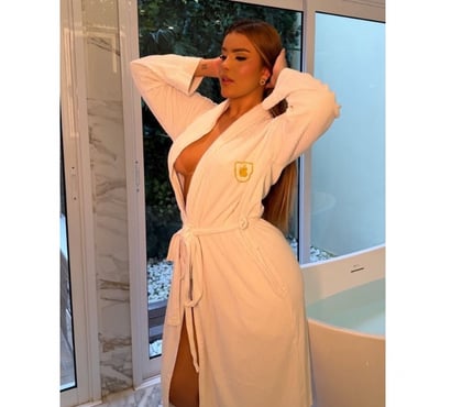 Photos for 🍒 Mel perfect body🫦🔥