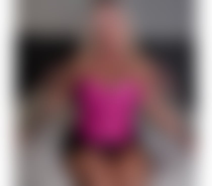 Escorts Surrey Reigate and Banstead - Photos for ꧁ঔৣ☬ 🅷🅾🆃 🅱🅾🅳🆈 ☬ঔৣ꧂