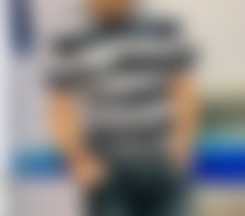 Escorts North West London Baker Street Station - North West London - Photos for peaceful massage service in town for girls 18+