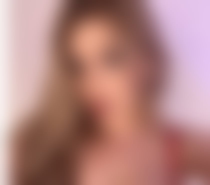 Escorts Dundee Dundee City Centre - Dundee - Photos for Angela Calm, Discreet & Well-Presented Lady