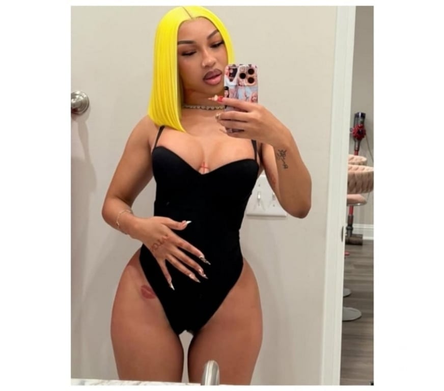 Escorts Bedfordshire Luton - Photos for LAYSA AVAILABLE 🍆🍑💦 🟢