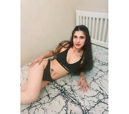 Escorts and Massages Bexley High Street Bexley - Photos for YZA 💙NEW PARTY GIRL IN TOWN 💙🍾🍾