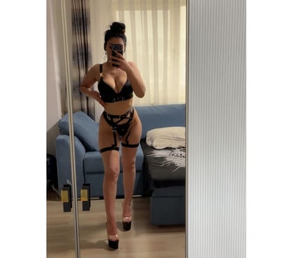  Escorts Brighton City Centre Brighton - Photos for Akhim Party NEW girl 🥂best WOW 👌🏽 NO RUSH 💦👅