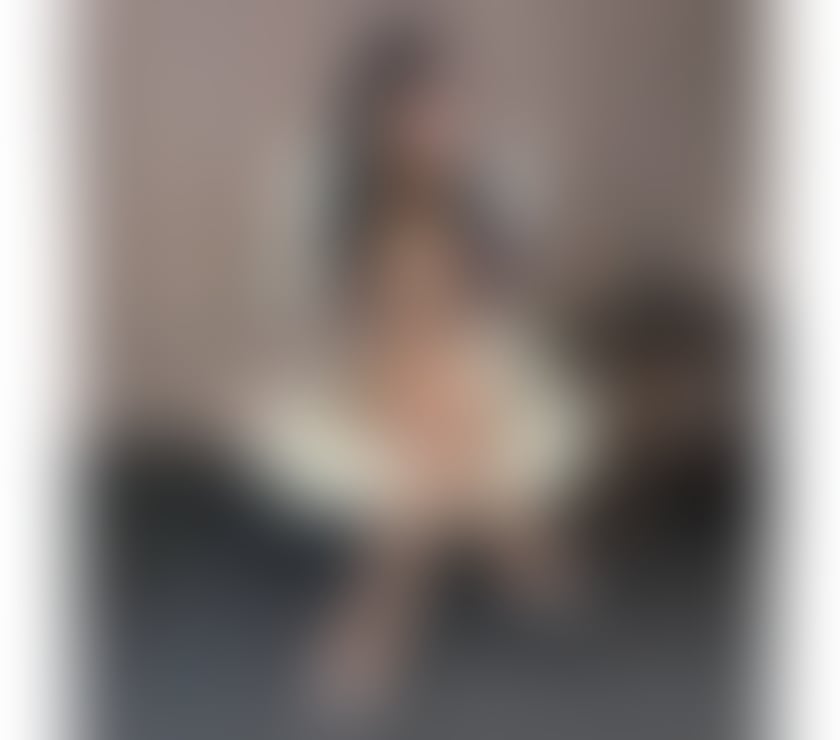 Escorts West London Shepherd`s Bush Station - West London - Photos for Half Latina-Half Asian 07751236557