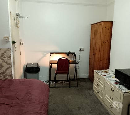 Property to Rent Upton Park East London - Photos for DOUBLE room to let green street e13 available now