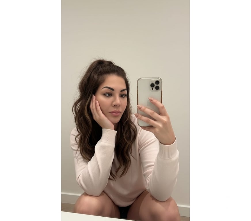 Escorts Fife Dunfermline - Fife - Photos for Laura come back to town ! Full party!! best owo!