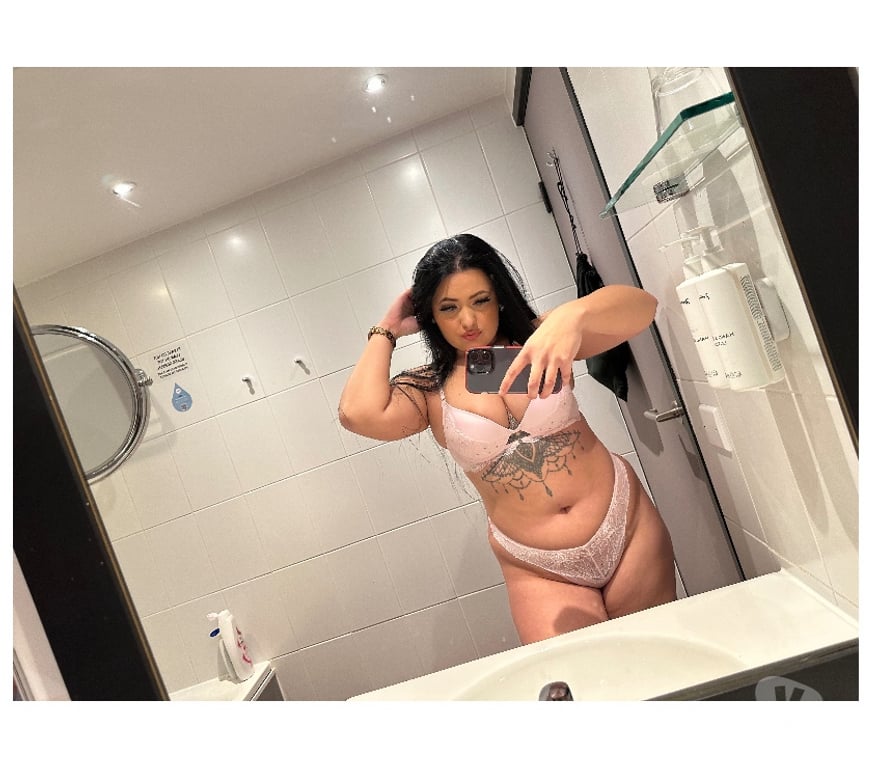 Escorts West London Hounslow - Photos for Amira23 Full GFE😘